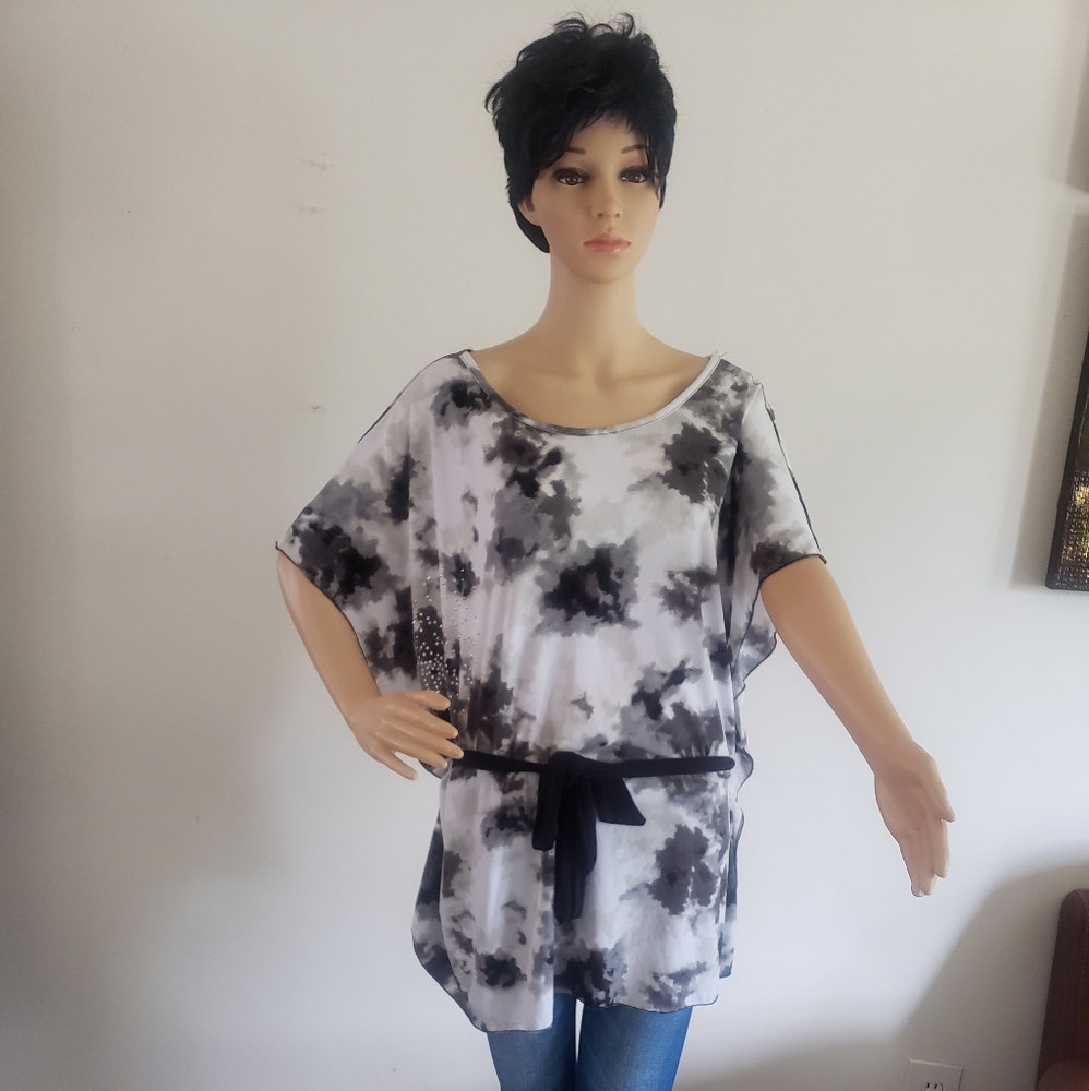 WOMEN'S EMBELLISH KIMONO